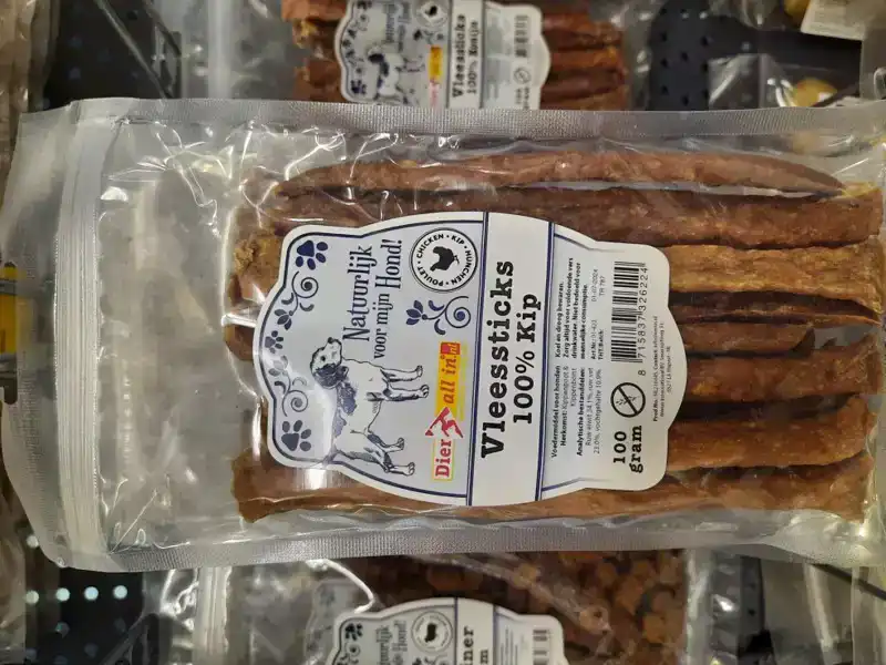 DIER ALL IN VLEESSTICKS KIP 100 GRAM