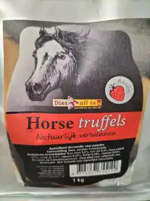 DIER ALL IN HORSE TRUFFELS AARDBEI 1KG